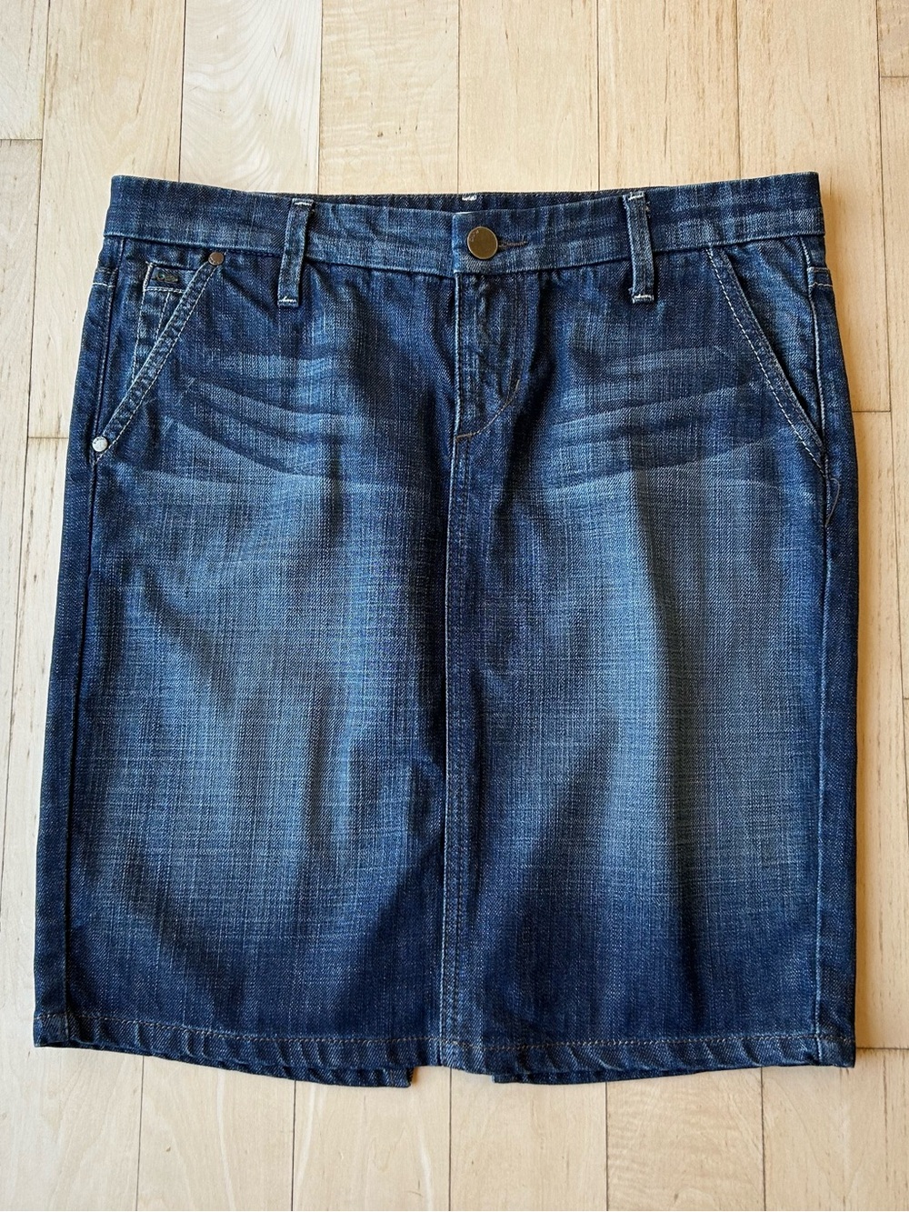 Joe's Jeans Ella Trouser Denim Pencil Skirt in Dark Wash Size 28 - Picture 3 of 14
